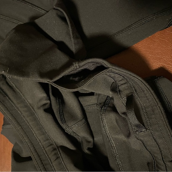 Lululemon Time to Sweat Crop 23” - Picture 11 of 13